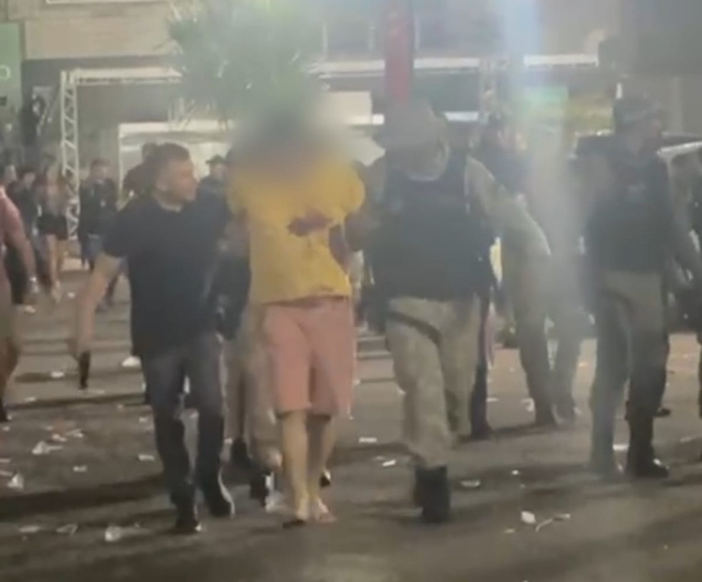 Atirador é preso após tiroteio que deixou um morto e oito pessoas feridas em Apodi, no RN — Foto: Reprodução