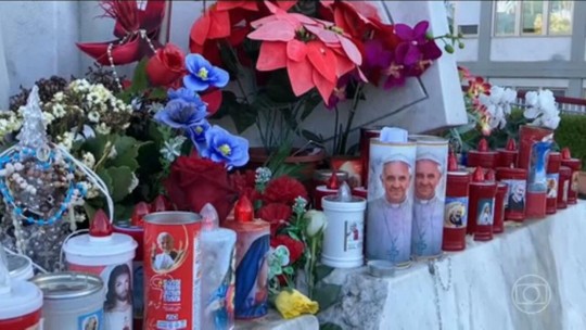 Papa tem crise de asma prolongada e condição crítica, diz Vaticano - Programa: Jornal Nacional 
