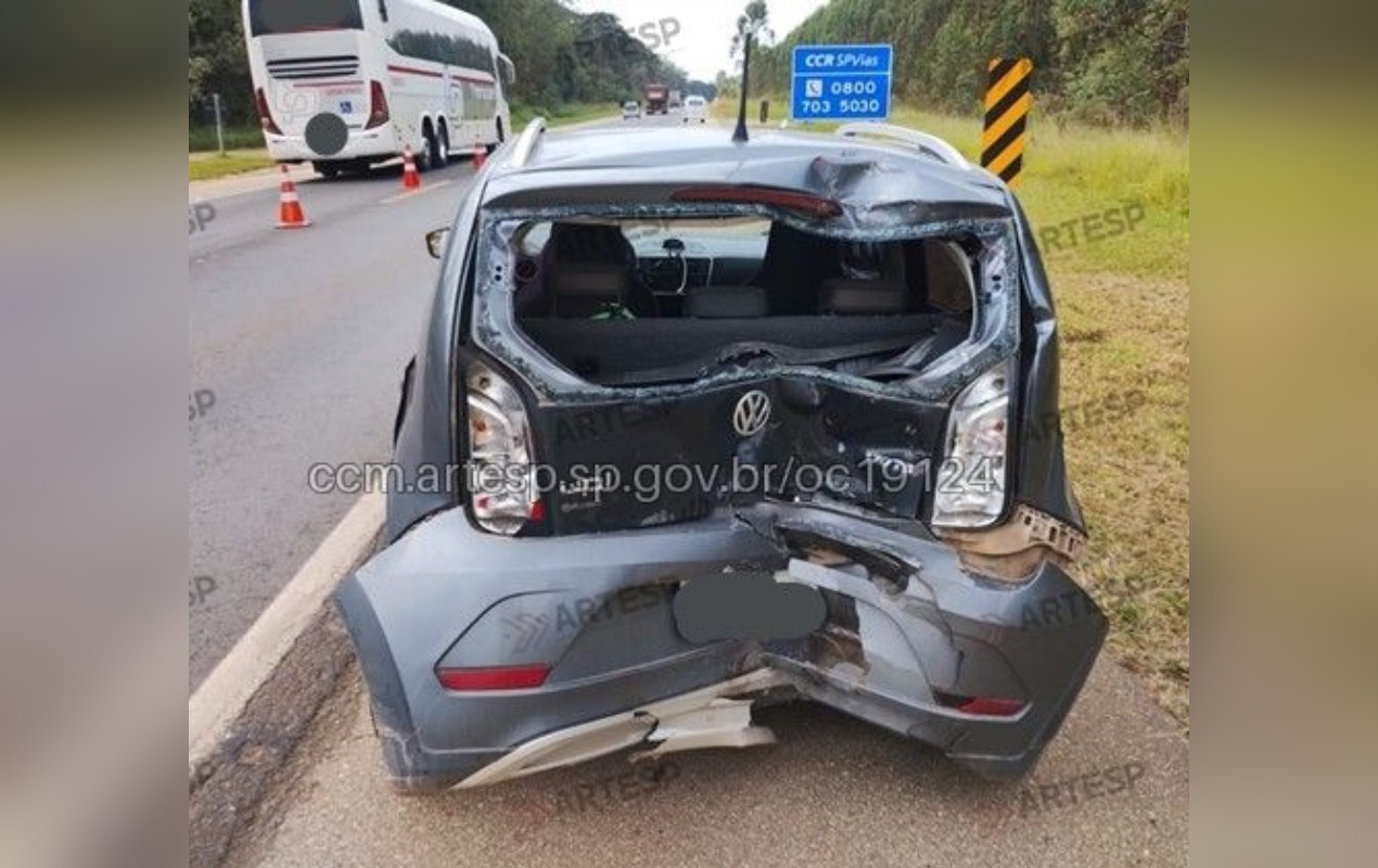 Motociclista morre após bater na traseira de carro em rodovia de Capão Bonito