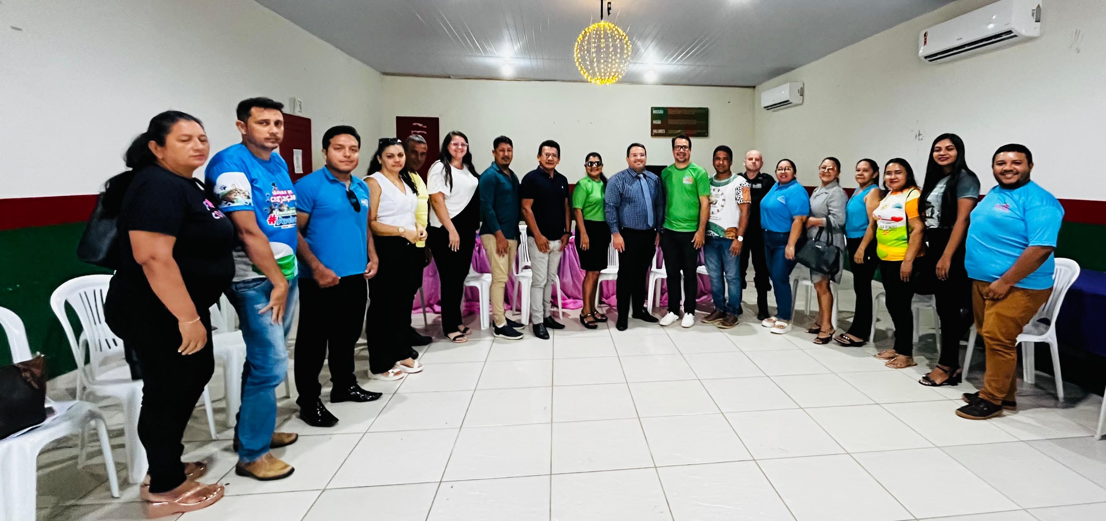 Reunião discute políticas públicas de turismo sustentável, inclusivo e protetivo no município de Aveiro