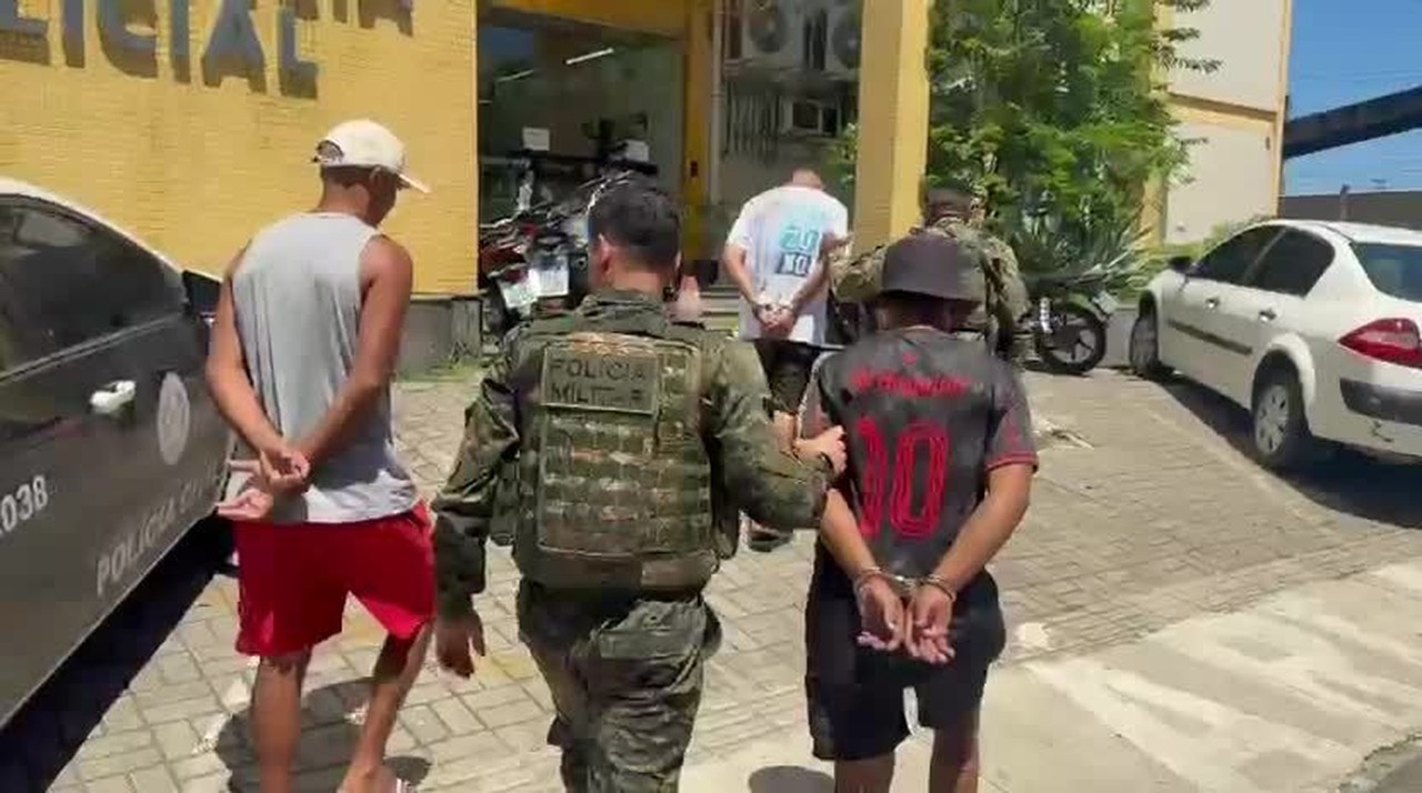 Três pessoas são presas em operação contra venda ilegal de animais em feira de Duque de Caxias; iguana não resistiu e morreu