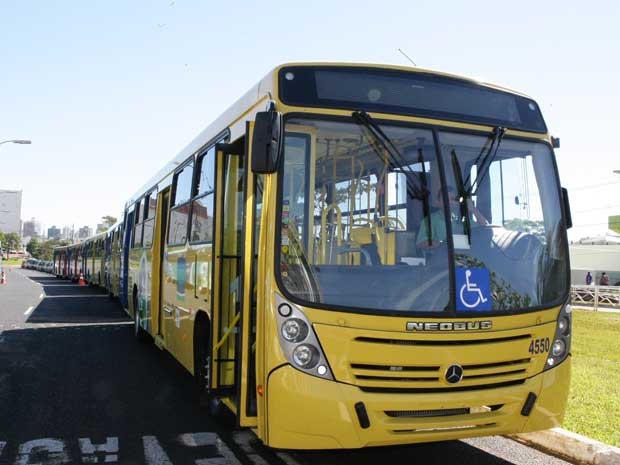 Como chegar até Praça Stella Maris em Andradina de Ônibus?
