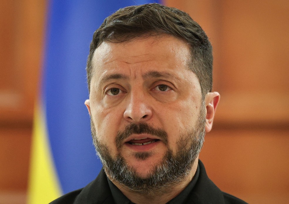 Presidente da Ucrânia, Volodymyr Zelensky, em 27 de agosto de 2026. — Foto: Reuters/Vladislav Culiomza