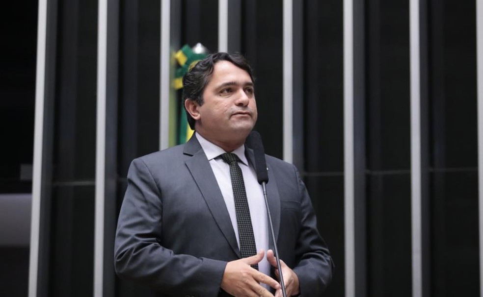 Junior Lourenço (PL-MA) votou pelo arquivamento de denúncia contra Janones no Conselho de Ética — Foto: Zeca Ribeiro/Câmara dos Deputados