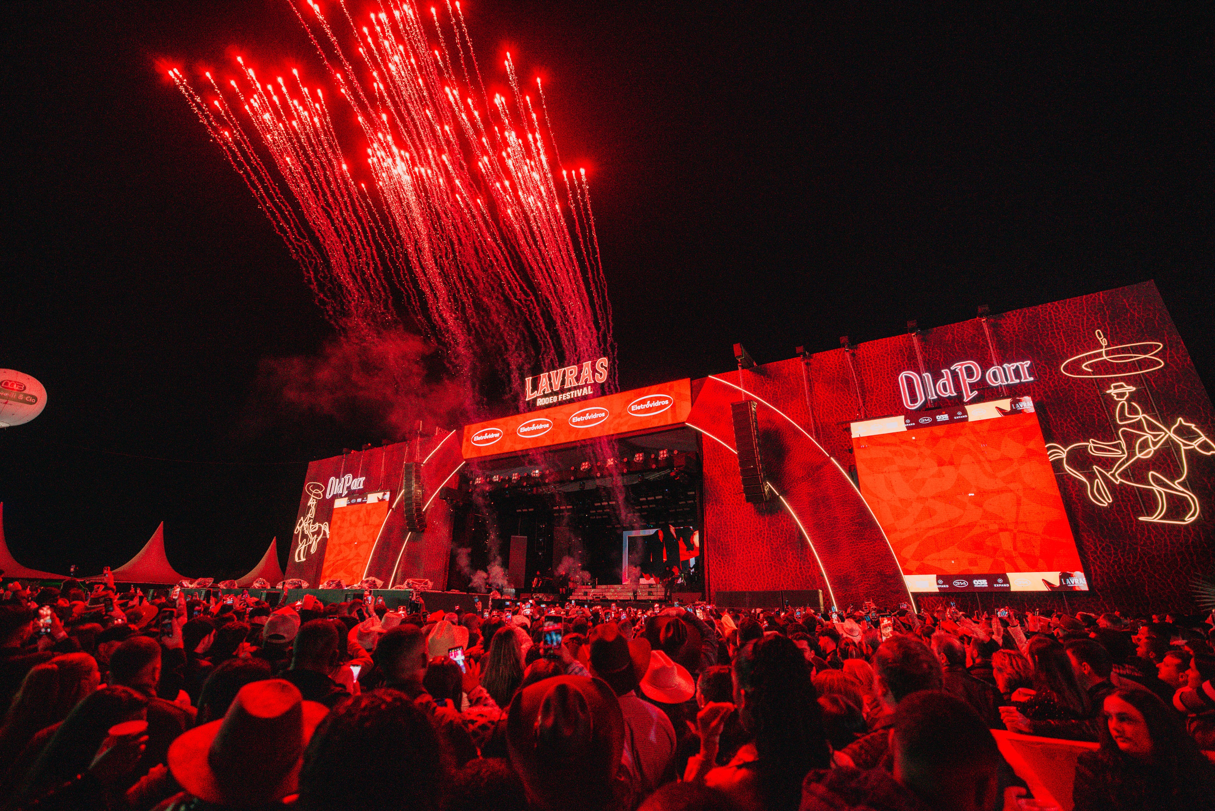 Lavras Rodeo Festival 2026 promete duas noites históricas com grandes shows