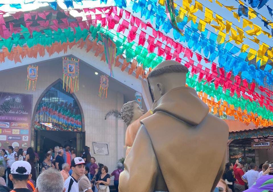 Festividade de Santo Antônio de Pádua começa nesta segunda, 1º, em Ananindeua; veja programação