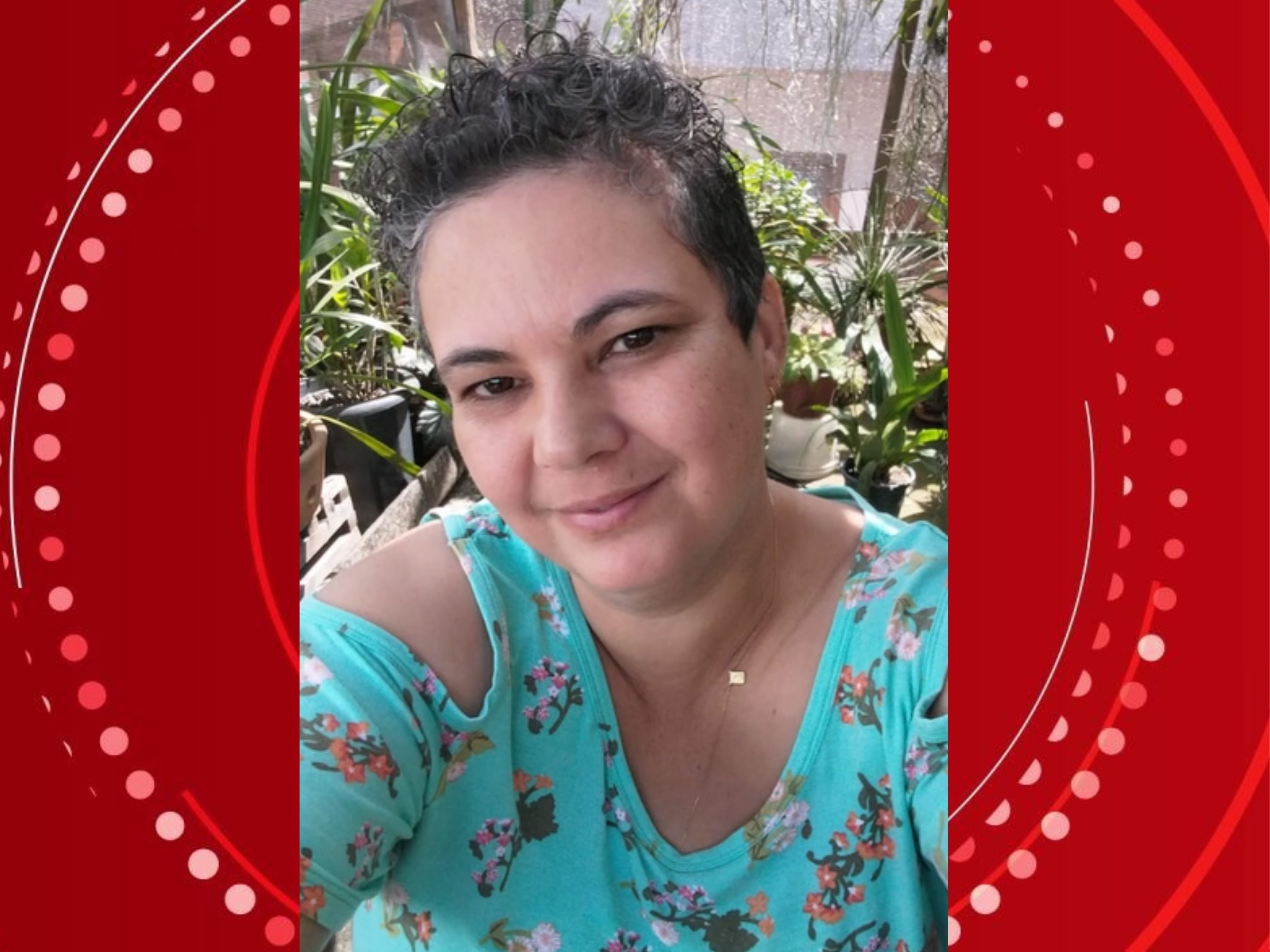 Mulher morta a facadas pelo ex-marido pediu medida protetiva contra ele três dias antes do crime em Curitiba
