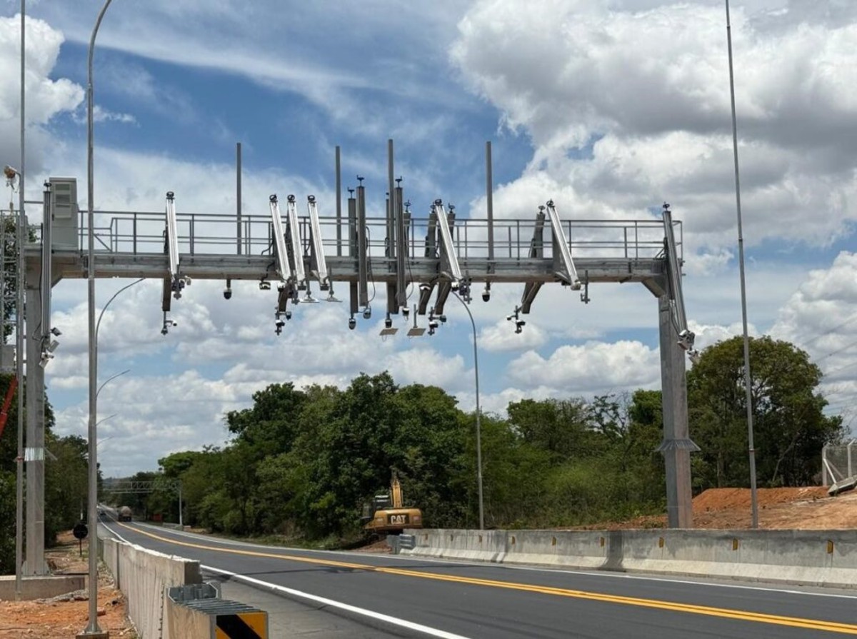 Pedágio eletrônico na BR-262: cobrança começa nos trechos de Nova Serrana e Ibiá