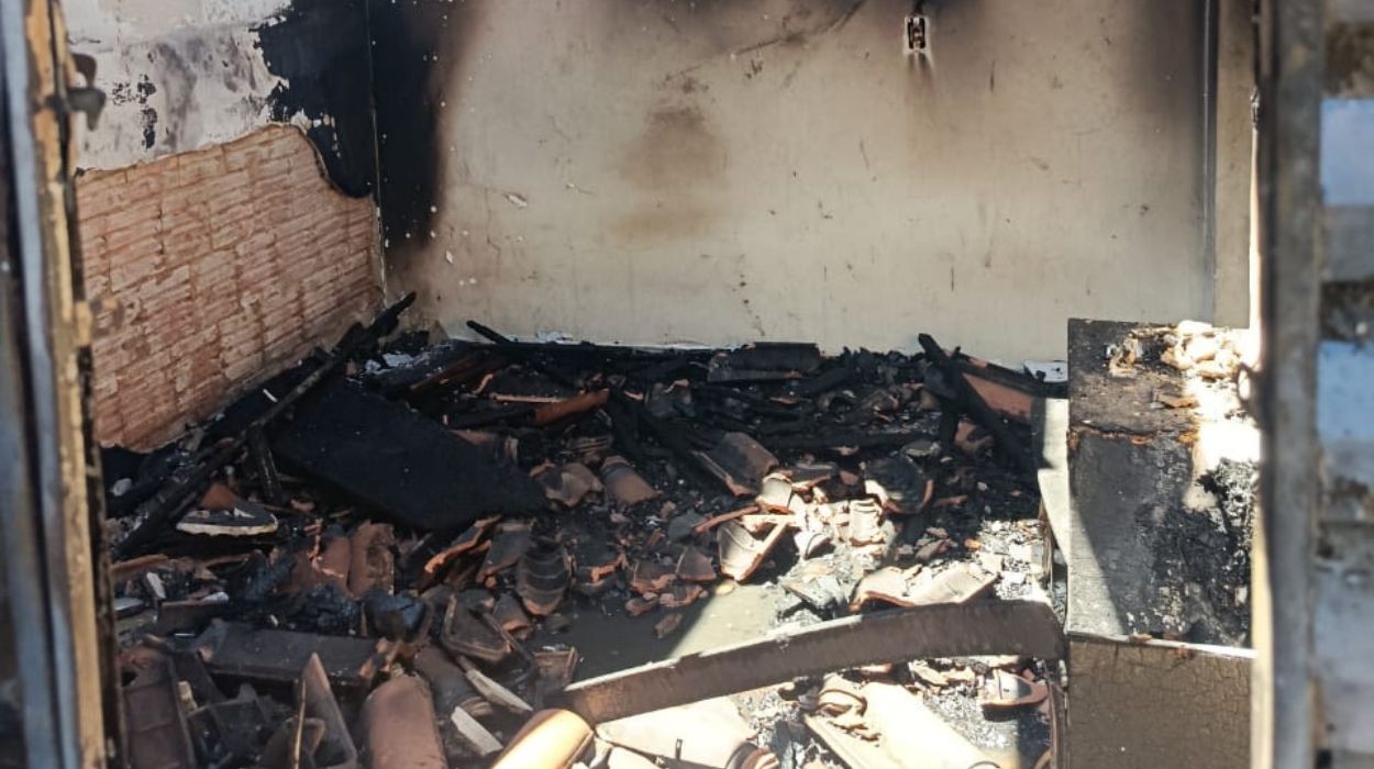 Homem é preso por agredir ex-companheira e colocar fogo em duas casas no interior de SP