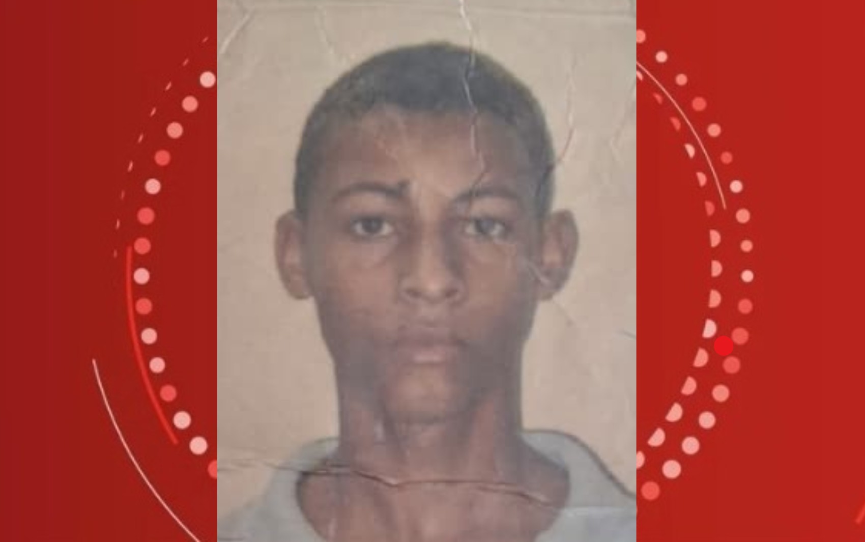 Jovem é morto a tiros enquanto conversava com amigos em calçada de  Feira de Santana; cena do crime foi lavada