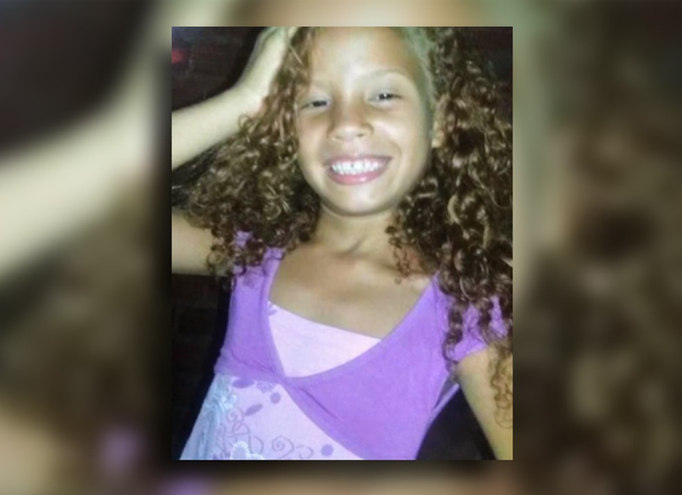 Menina Emilly Caetano morreu durante abordagem policial — Foto: Arquivo Pessoal