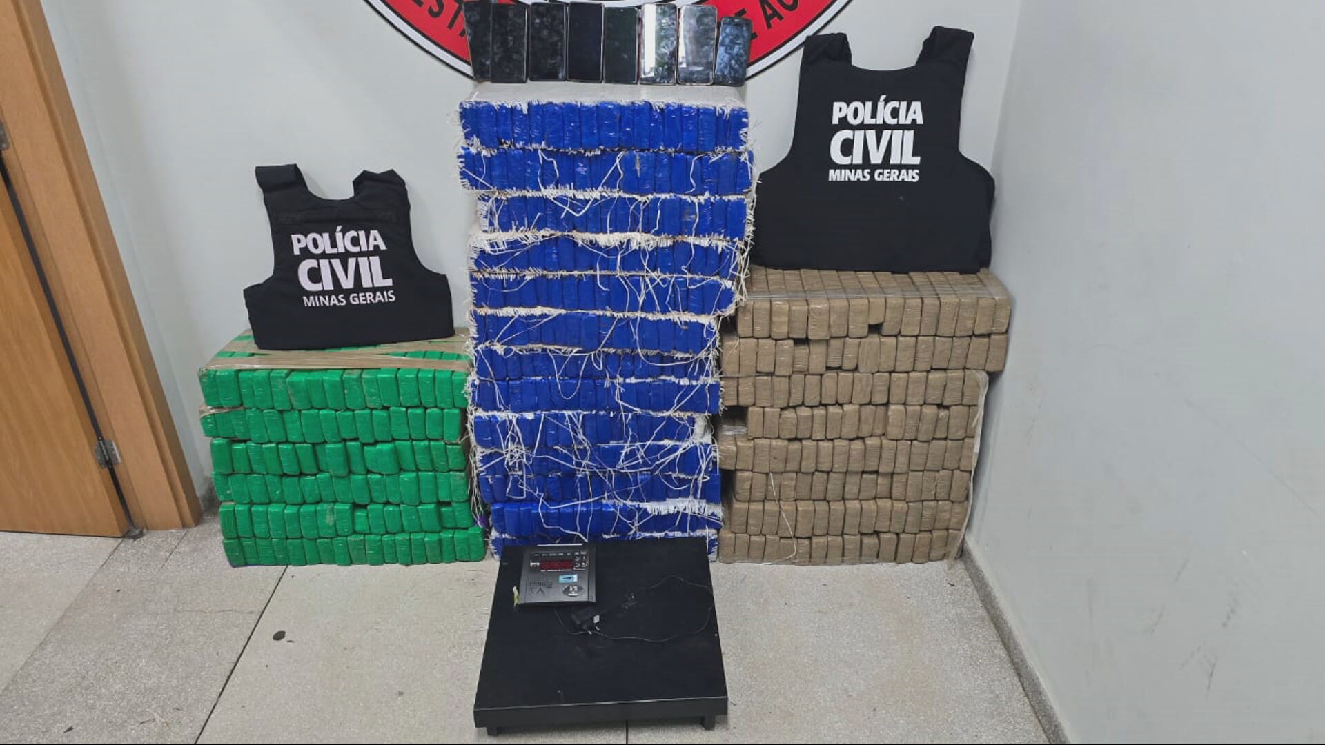 Seis pessoas são presas e 318 kg de drogas do Paraguai apreendidas na Grande BH