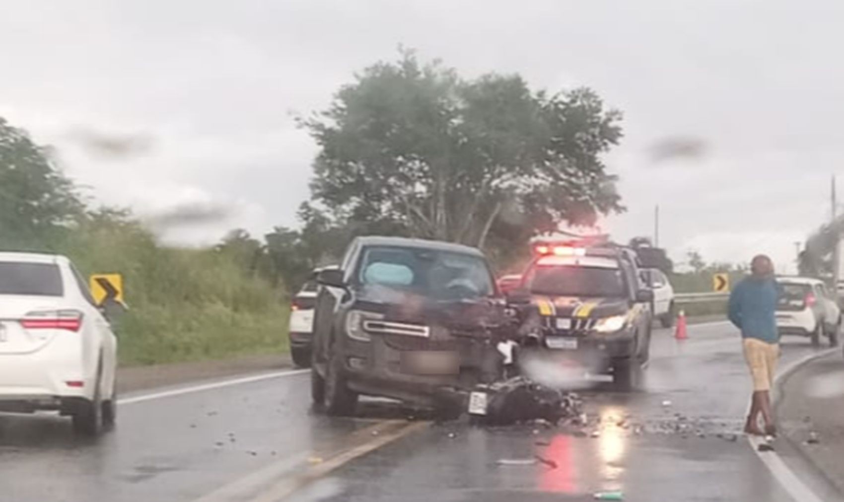 Motociclista morre após colisão frontal contra veículo na BR-235 em Frei Paulo