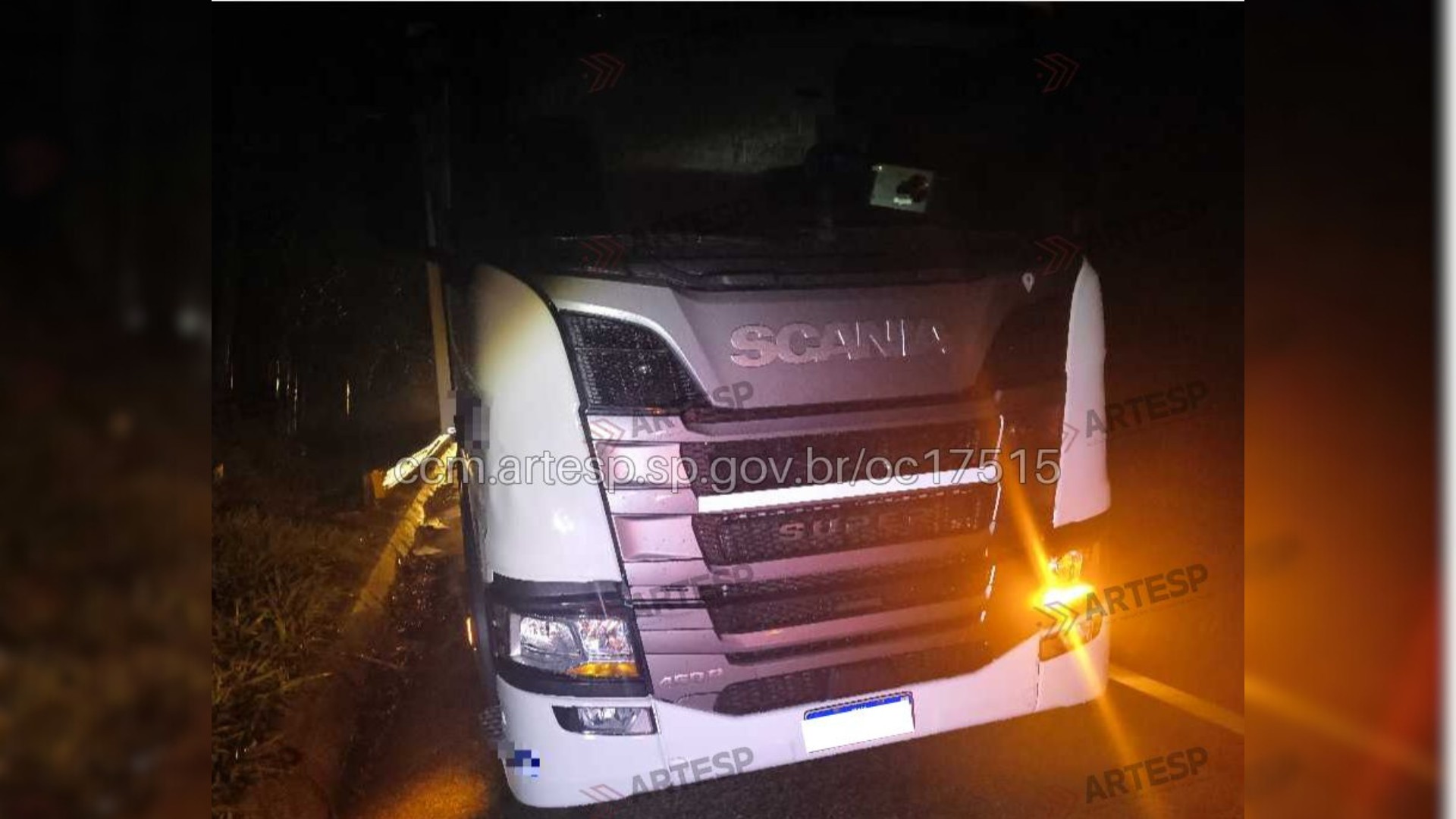 Pedestre morre atropelado por carreta ao tentar atravessar rodovia em Cabreúva