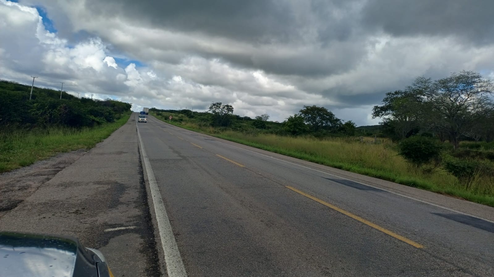 VÍDEO: Homem é atropelado e morre na BR-232 de Pesqueira