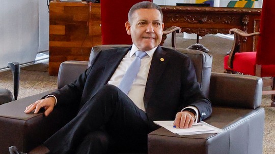 Nunes Marques autoriza 'Exército do Lula', mas suspende canal por 48 horas citando lei eleitoral