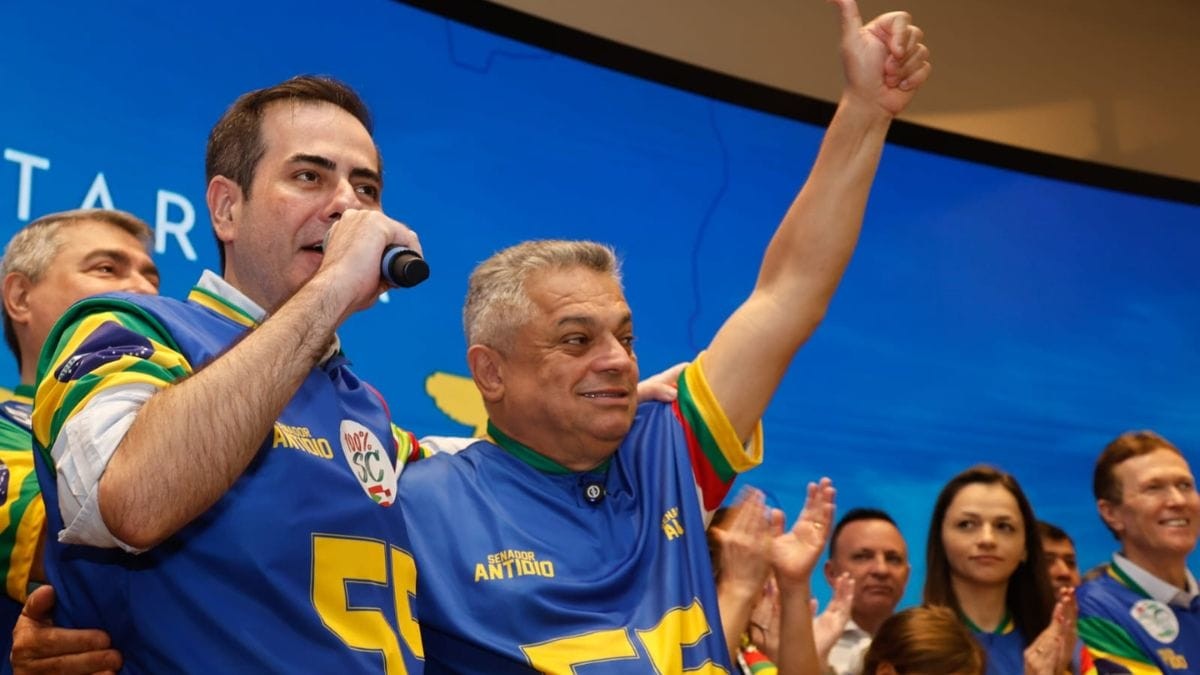 João Rodrigues declara R$ 2,1 milhões em bens ao TSE; vice Carlos Chiodini informa R$ 26,7 milhões
