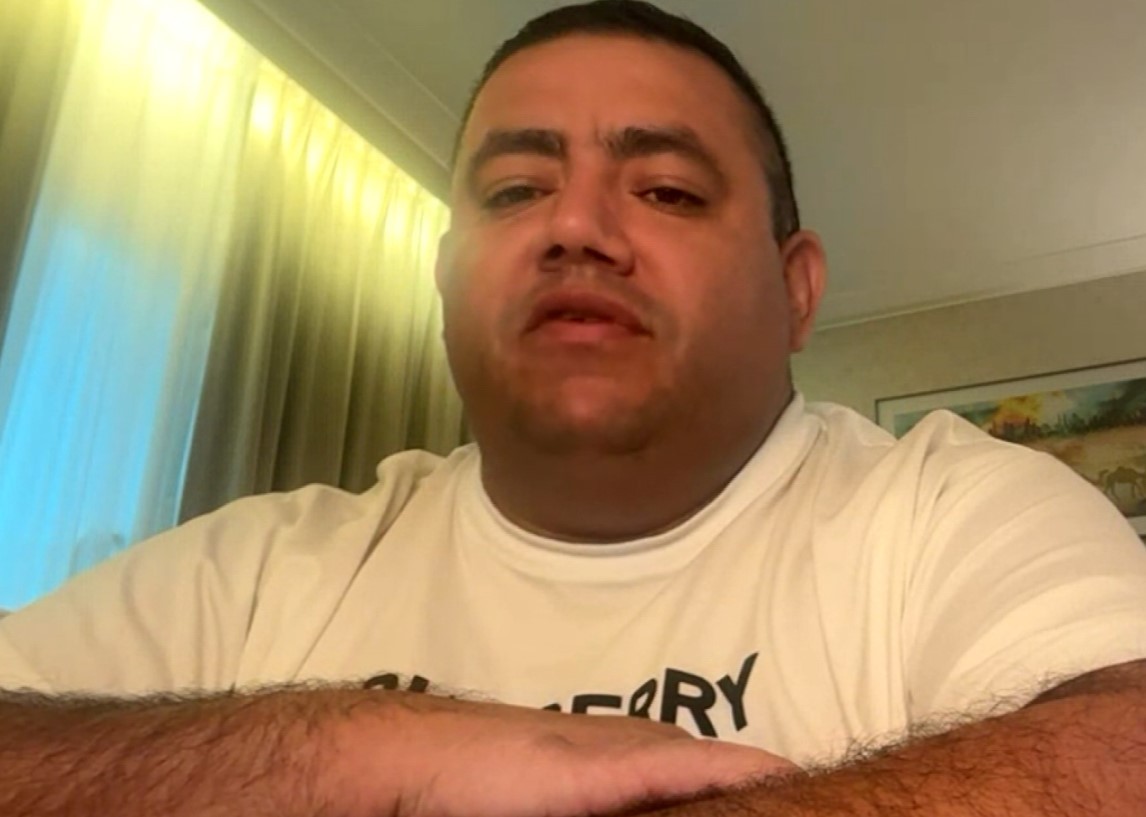 Brasileiros em Dubai se organizam em grupo do WhatsApp diante de caos dos ataques do Irã: 'Sonho virou pesadelo'