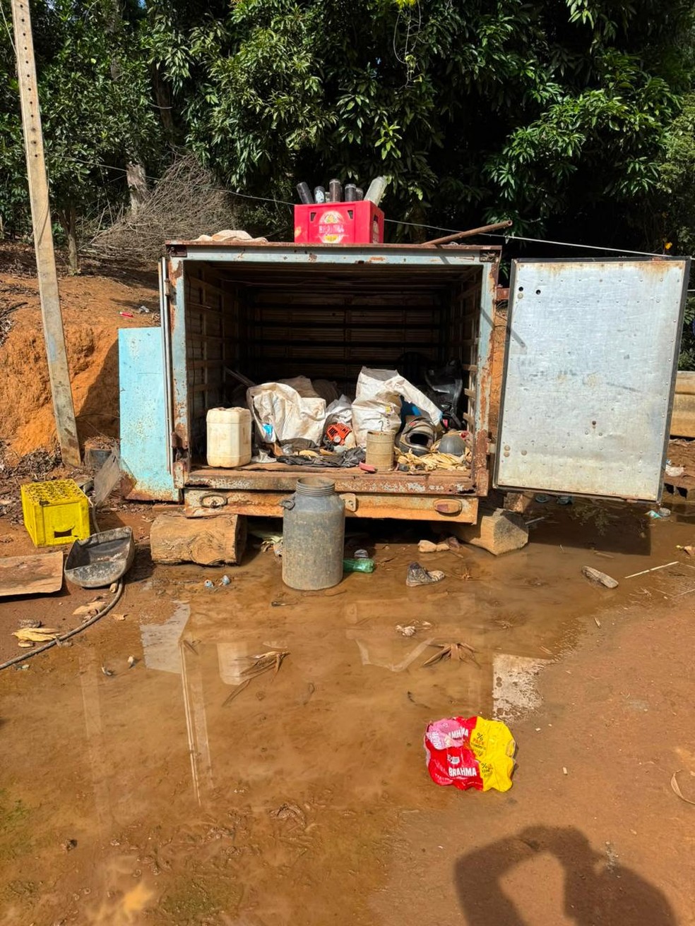 Quase 90 trabalhadores são resgatados de condições análogas à escravidão em fazendas de café de MG — Foto: Ministério do Trabalho e Emprego