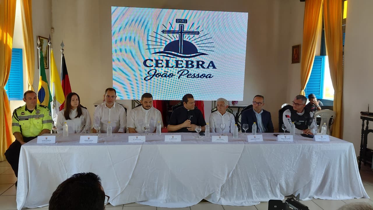 Show de Frei Gilson em João Pessoa: organização espera público de 300 mil pessoas  