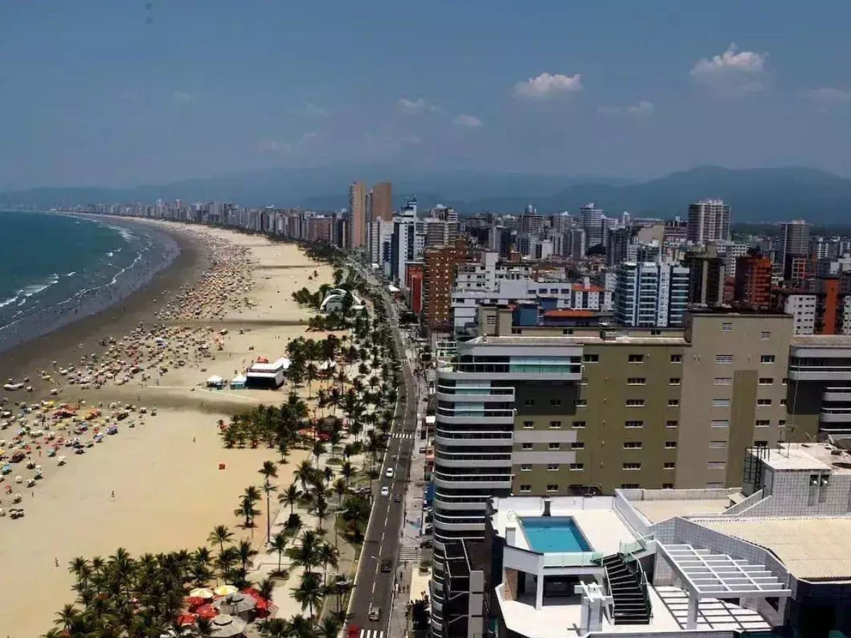Mercado imobiliário da Baixada Santista tem alta nas vendas e queda nas locações em junho