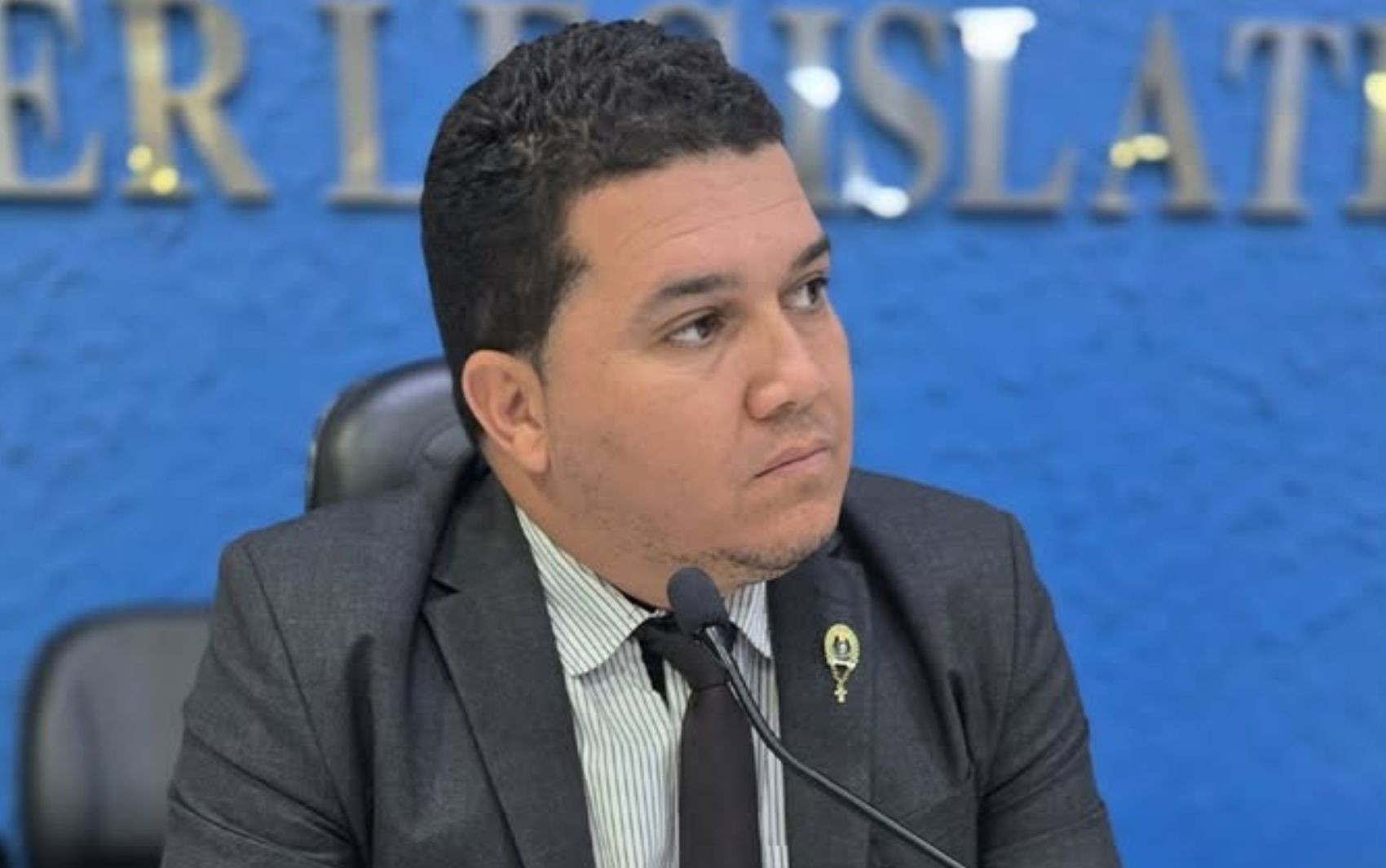 Presidente de câmara de vereadores é preso suspeito de corrupção e associação criminosa, em Goiás