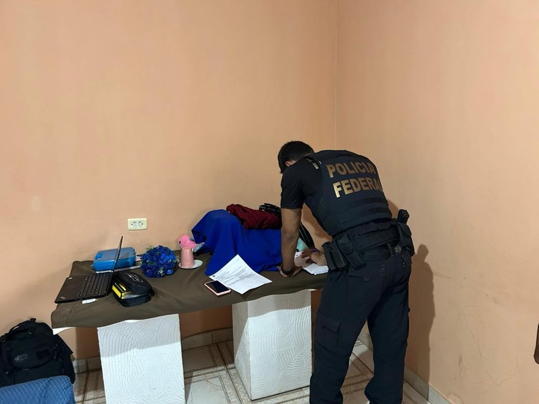 PF faz operação em Manaus contra suspeito de armazenar imagens de abuso infantil