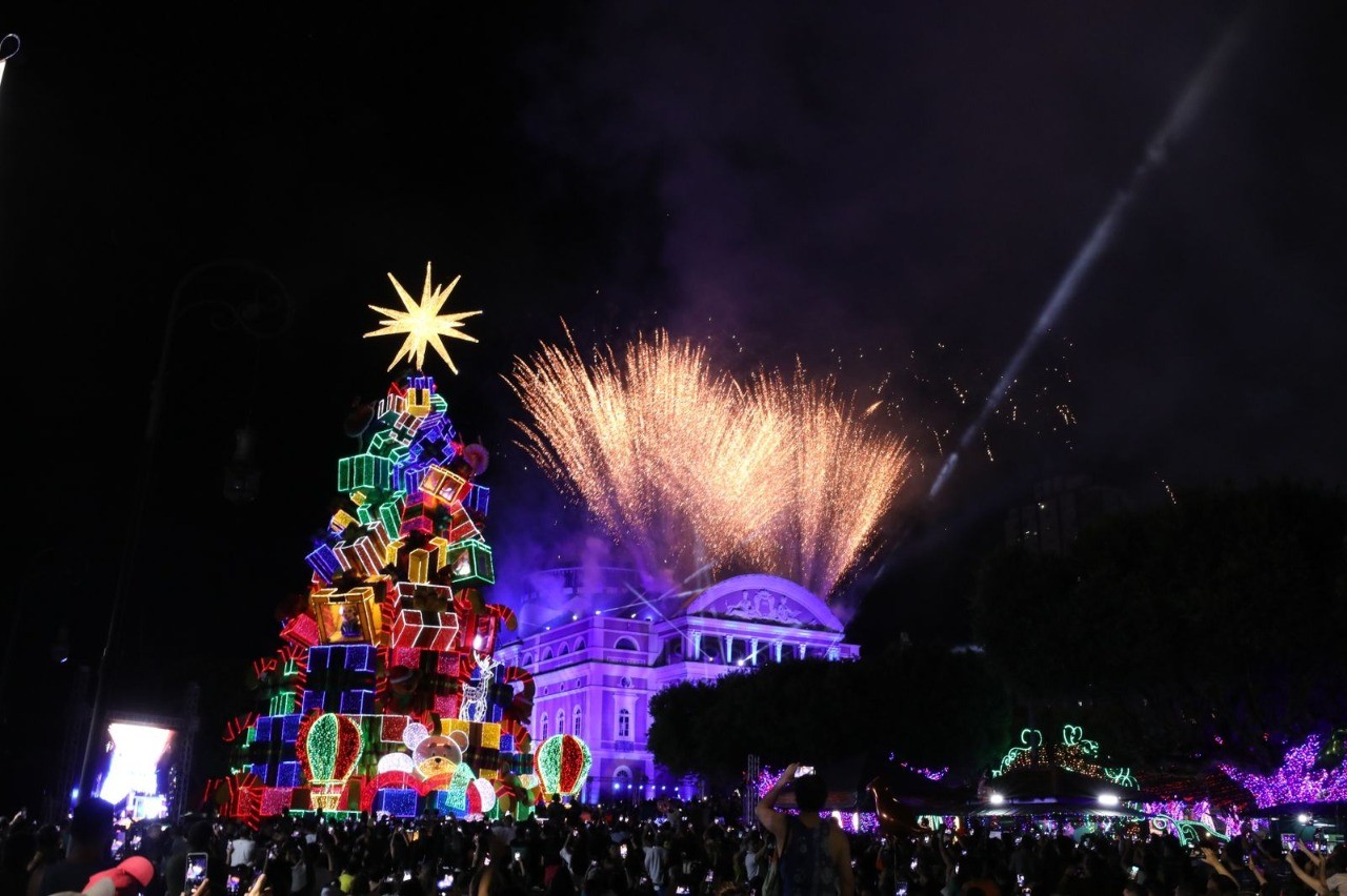 Árvore de Natal do Largo de São Sebastião será iluminada nesta sexta, em Manaus