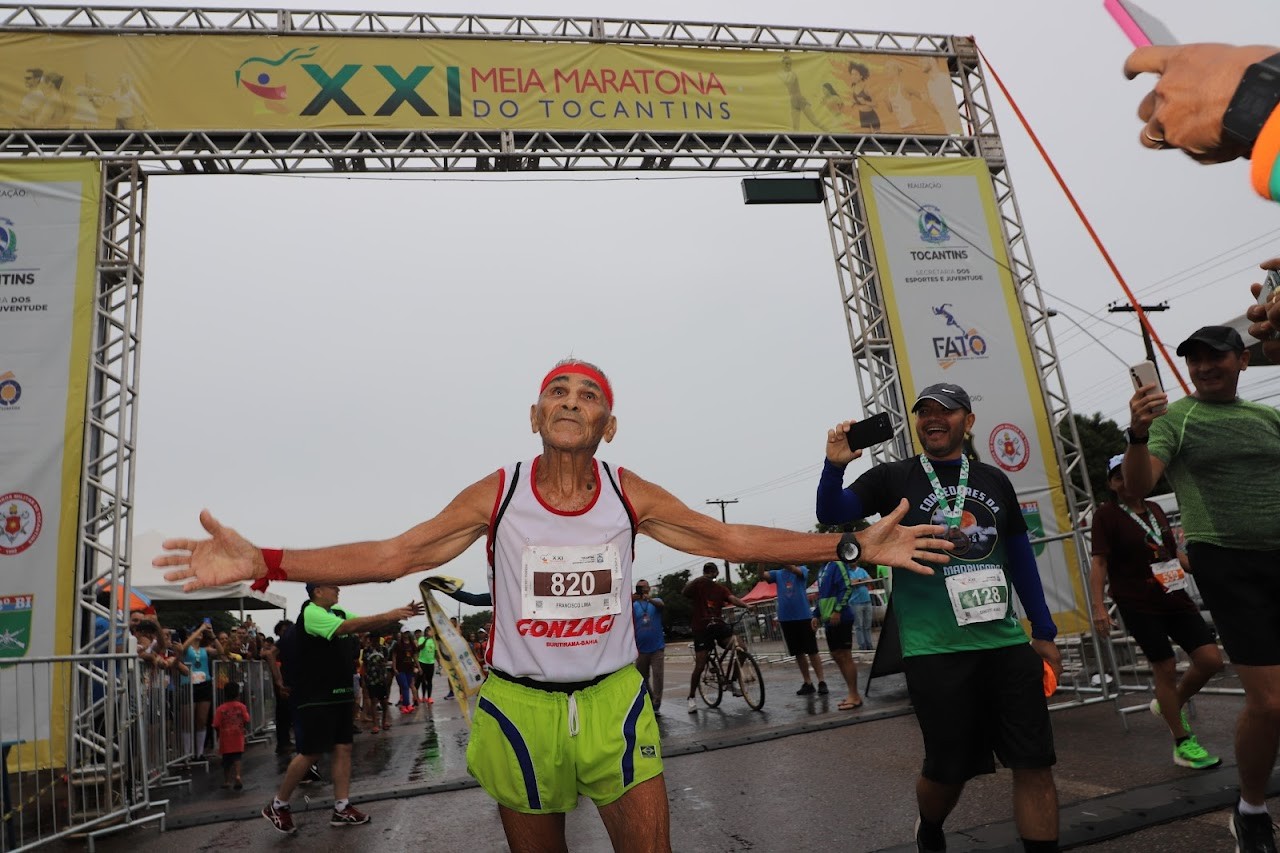 Idoso de 91 anos se inscreve para maratona de 42 km no Paraná: 