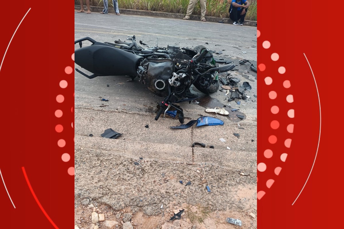 Criança de 3 anos sem capacete morre em acidente entre moto e caminhão em MT