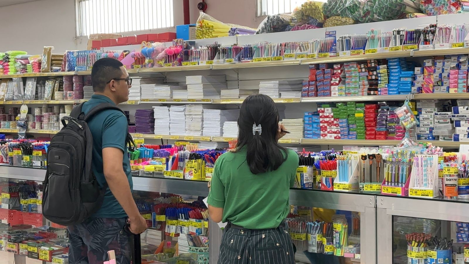 Guia Prático: Saiba como escolher materiais escolares duráveis e baratos