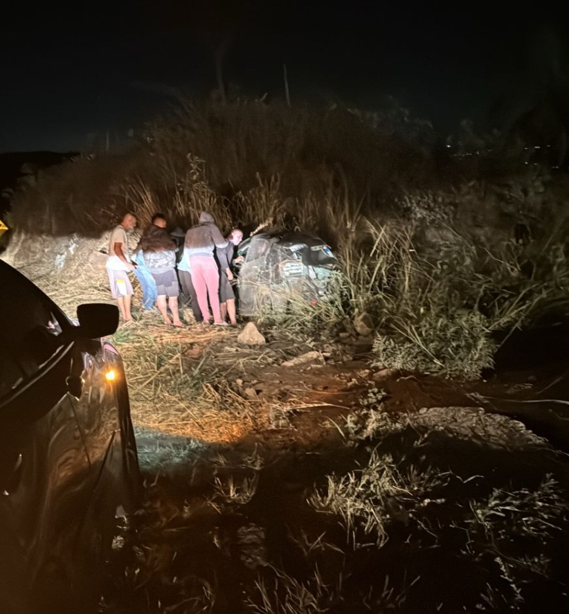 Acidente entre carreta e carro deixa três mortos na BR-381, na Grande BH