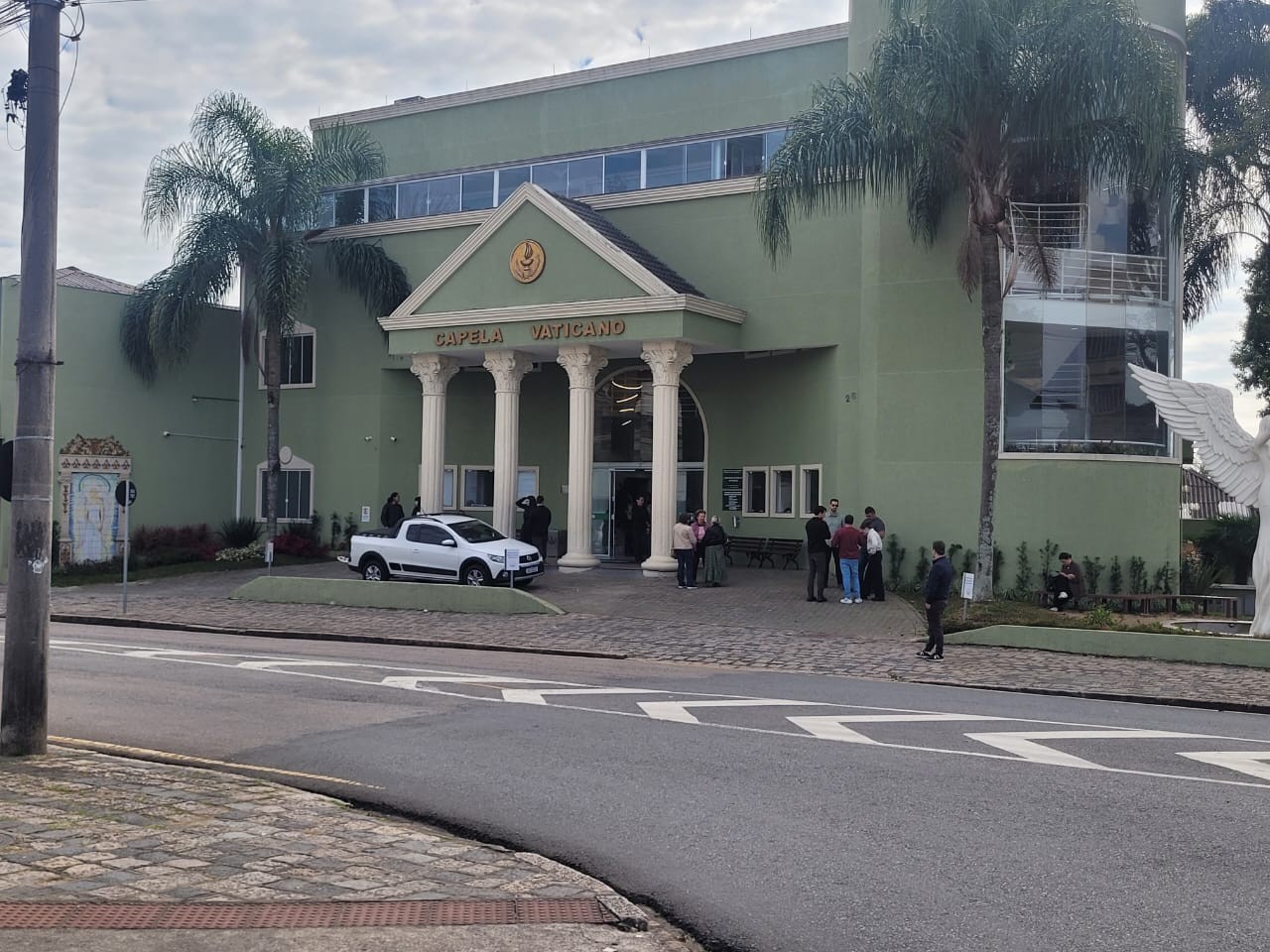 Corpo de menina paranaense que morreu em cânion no RS é velado neste sábado (12), em Curitiba