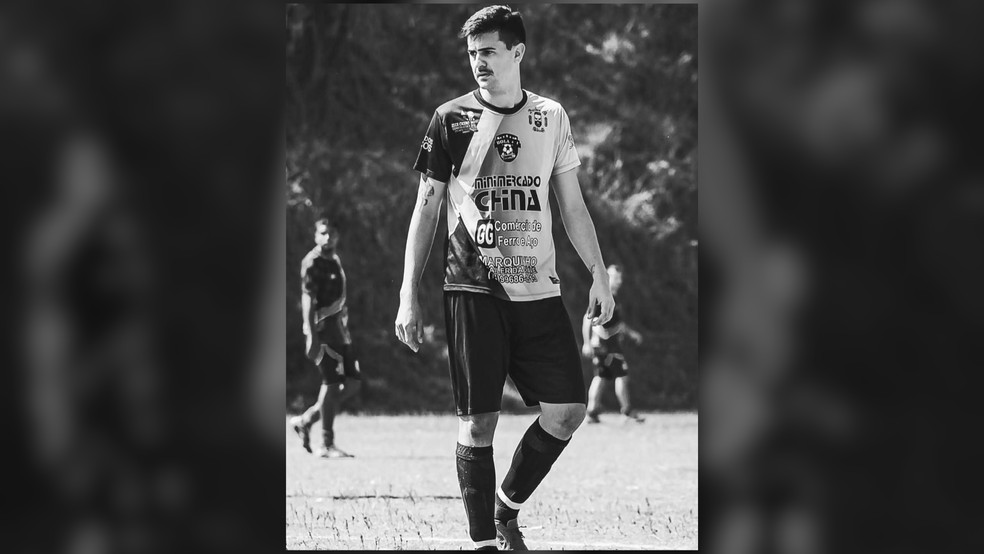 Jogador de futebol morre em acidente de moto em Votorantim