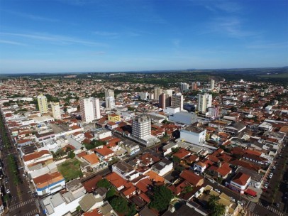 Homem ou mulher: veja quem é maioria nas cidades do Triângulo, Alto Paranaíba e Noroeste de MG