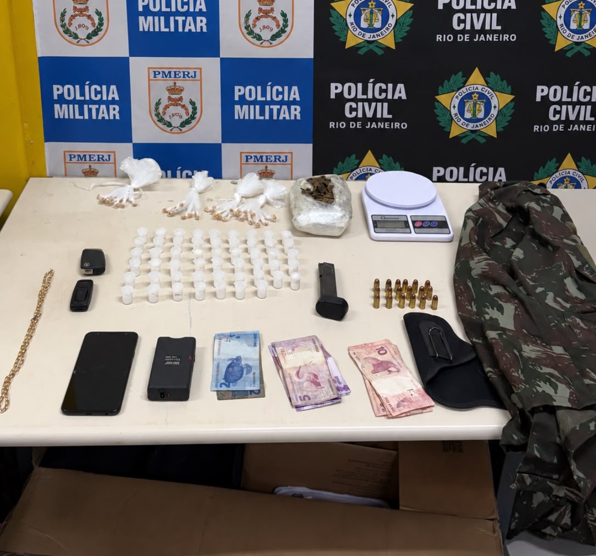 Chefe do tráfico é preso com carro de luxo e drogas em Barra Mansa