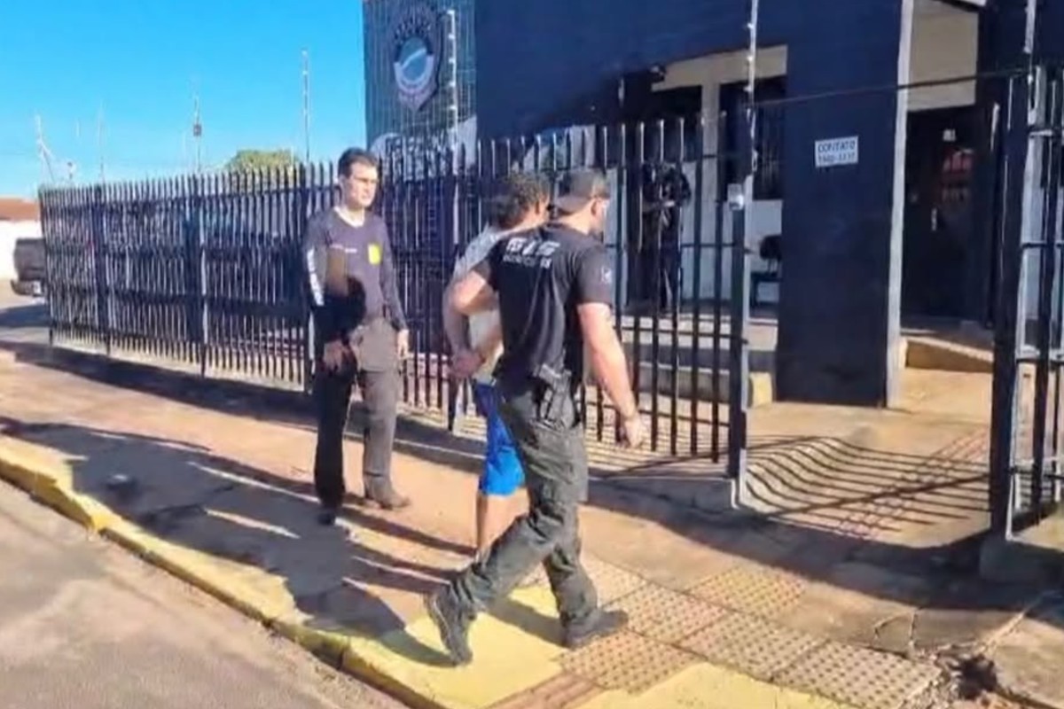 Jovem é preso suspeito de provocar incêndio em fábrica de brinquedos em Aparecida do Taboado