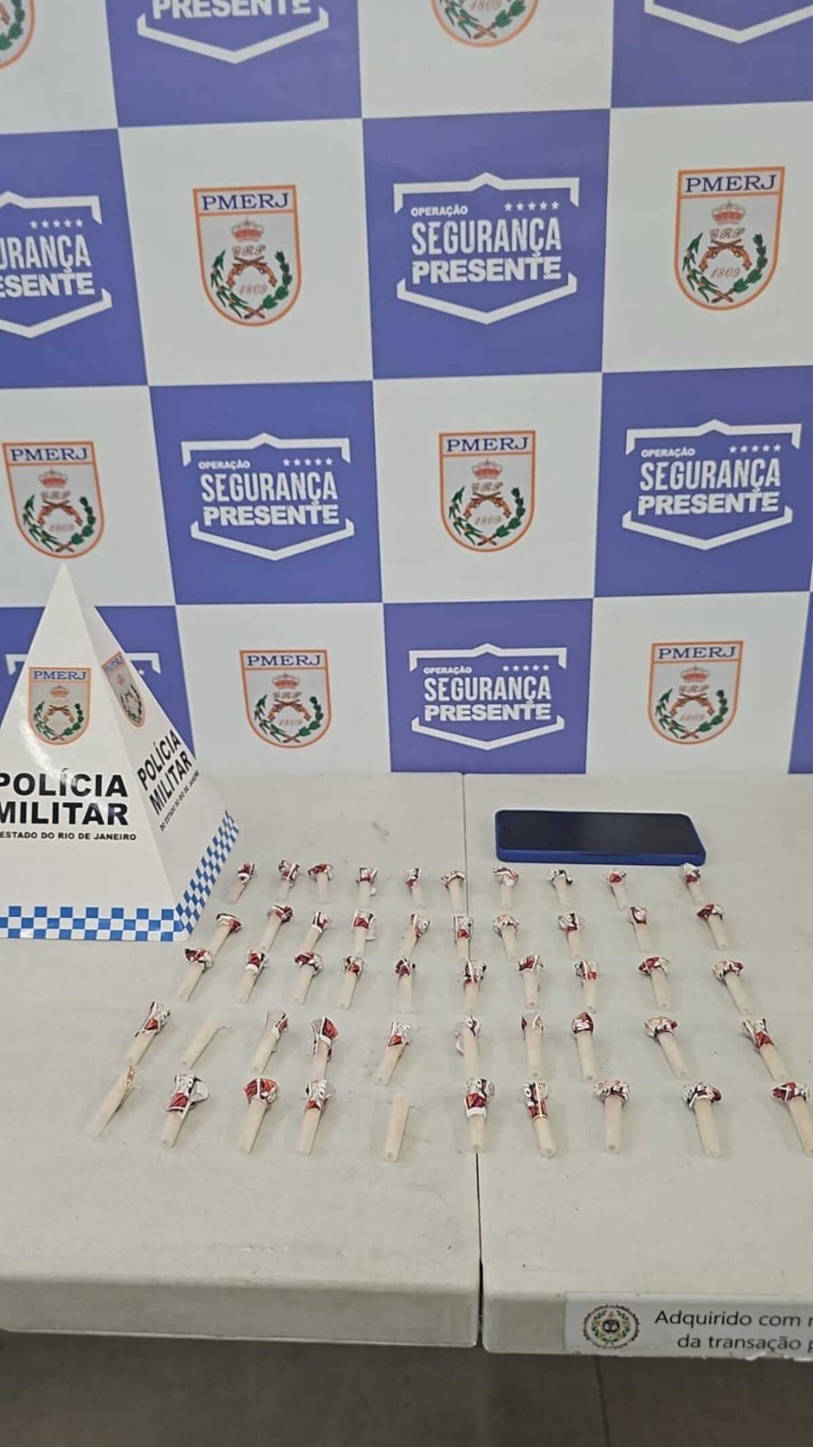 Homem é preso por suspeita de tráfico de drogas na Vila Santa Cecília, em Volta Redonda