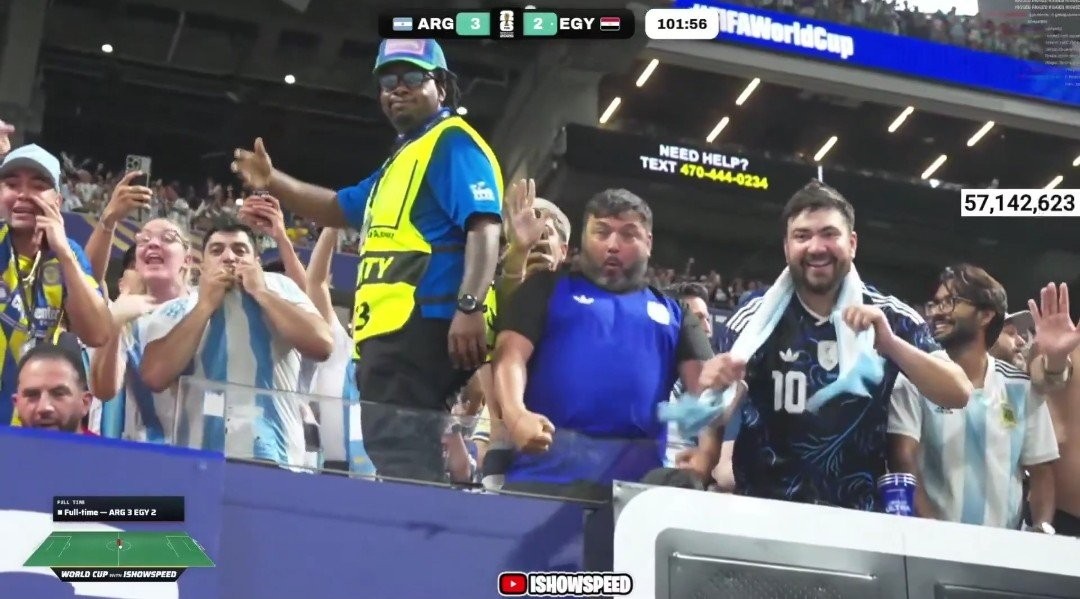 Quem é IShowSpeed, influenciador negro, alvo de ataques racistas da torcida argentina