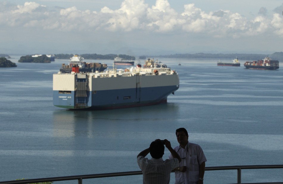 Canal do Panamá 'não é uma concessão nem um presente' dos EUA, diz presidente panamenho