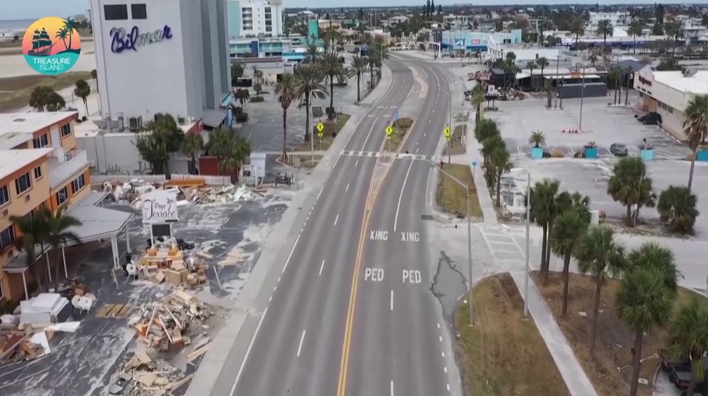 Ruas vazias em Treasure Island, na região de Tampa (Flórida), antes da chegada do furacão Milton — Foto: The City of Treasure Island, Florida/Reuters