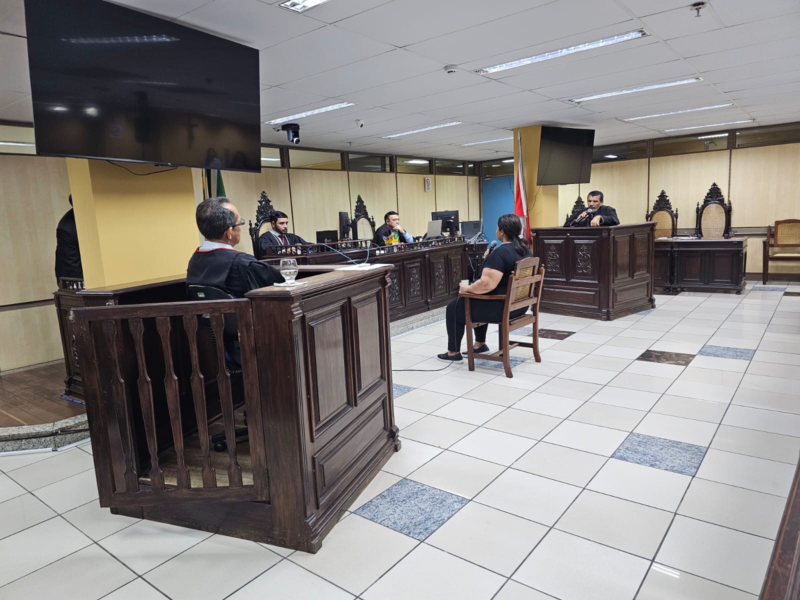 Homem acusado de torturar e matar filho adotivo com síndrome de down vai a julgamento em Belém