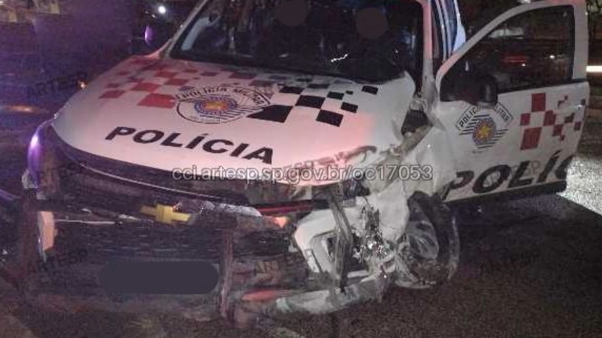 Perseguição a BMW termina em acidente com viatura e quatro policiais feridos em Campinas