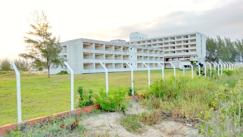Hotel de luxo à beira mar terá desconto de R$ 4 milhões após não ser vendido em primeiro leilão em SC