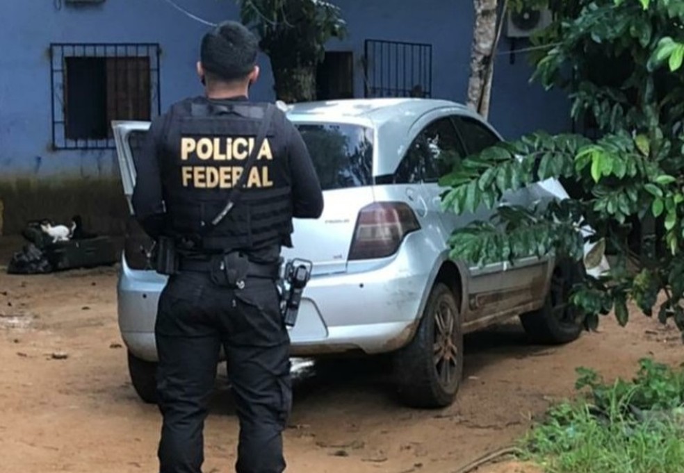 Polícia moçambicana passa rusga a instalações da Renamo e confisca 40 armas  3:15