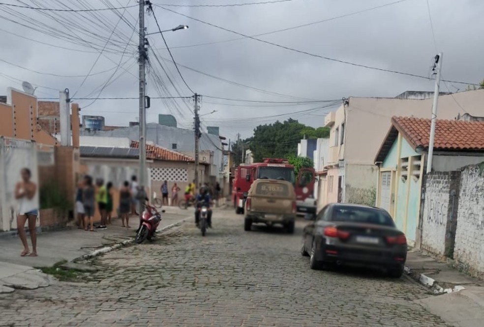 Incêndio provoca mortes de três crianças em Serrinha — Foto: Reprodução/Redes Sociais