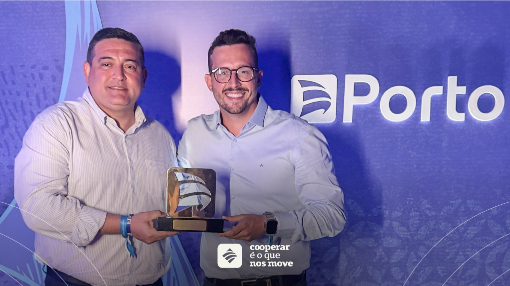 Sistema CrediSIS é premiado em evento nacional da Porto