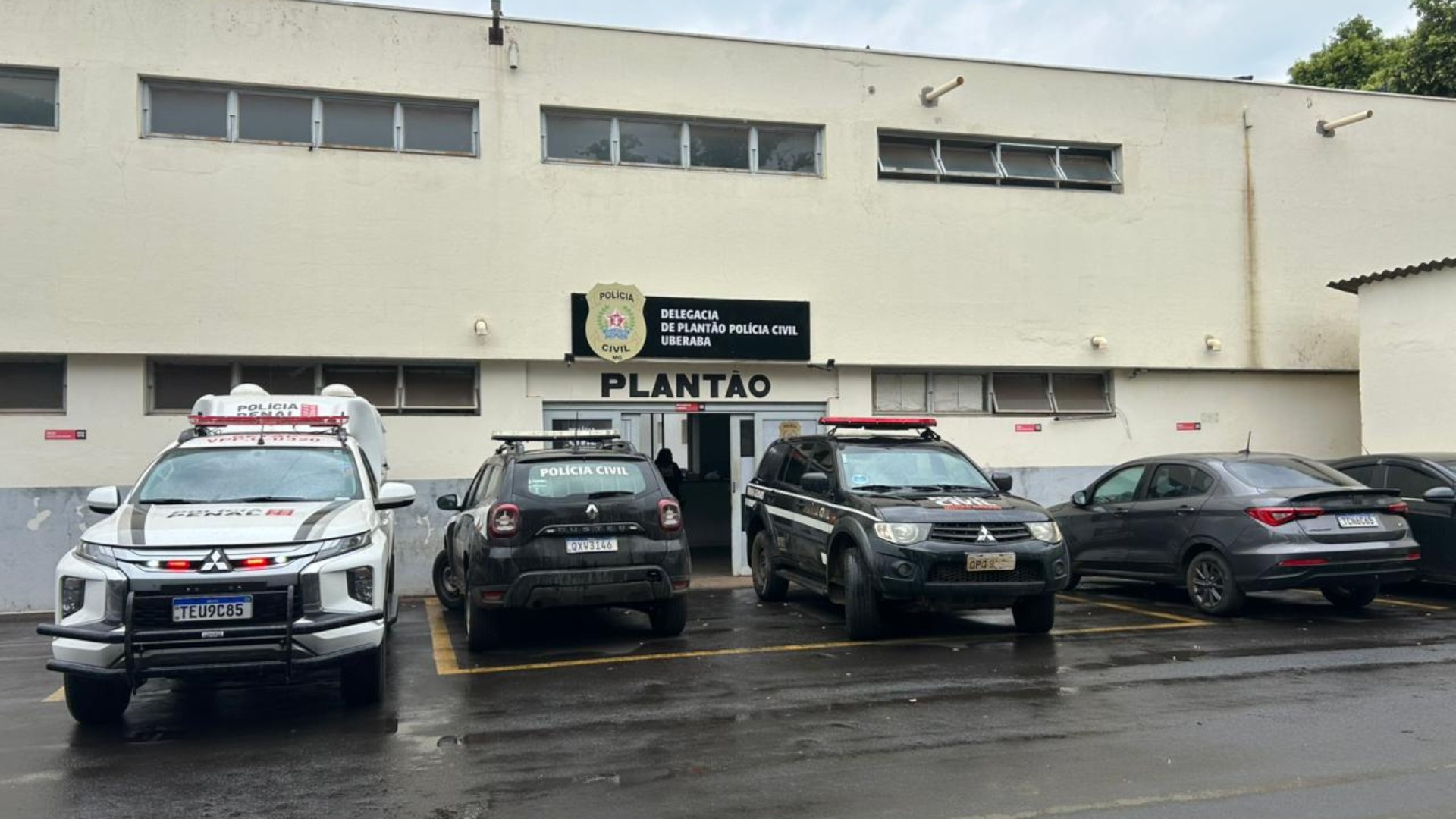 Monitorados por tornozeleira eletrônica são presos por violar medidas judiciais em Uberaba