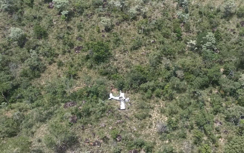 Avião caiu na cidade de Barreiras, no oeste da Bahia — Foto: Redes sociais