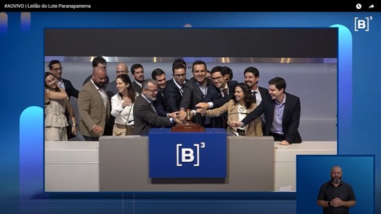 Empresa do Grupo Pátria vence leilão da Rodovia Raposo Tavares - Leilão de concessão foi realizado nesta sexta-feira (5), em São Paulo (SP). Trecho de 285 quilômetros, entre Ourinhos (SP) e Itapetininga (SP), abrange 13 municípios. Contrato tem duração de 30 anos e investimento de quase R$ 6 bilhões. Vencedora foi a Infra BR V Missouri Holding, do grupo Pátria.